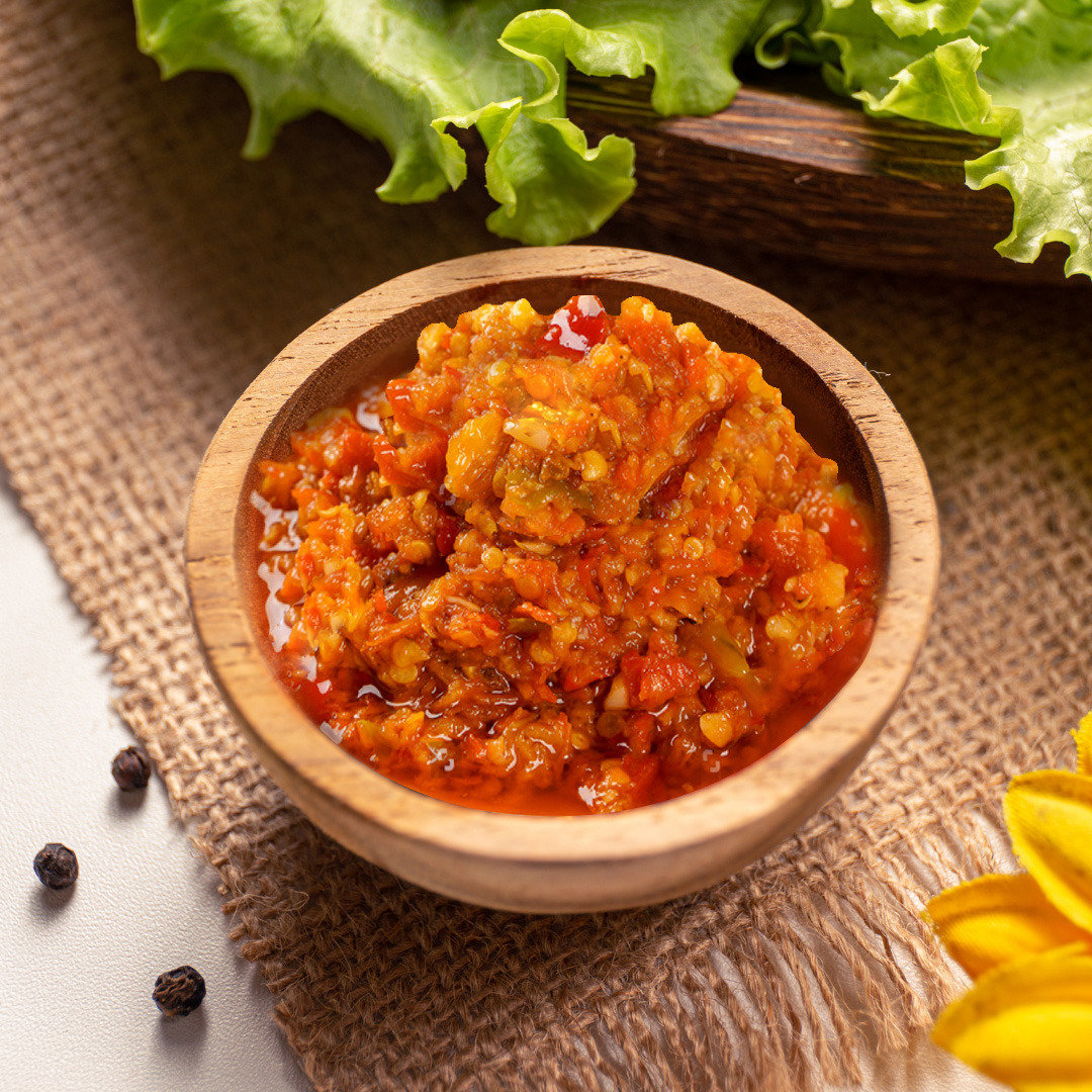 Sambal Kawani dalam mangkuk kayu